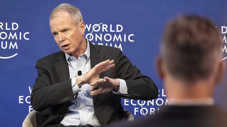Johnson_Controls_CEO_George_Oliver_WEF_May_2022.jpg