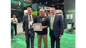 Dan-Holohan-Award1.gif