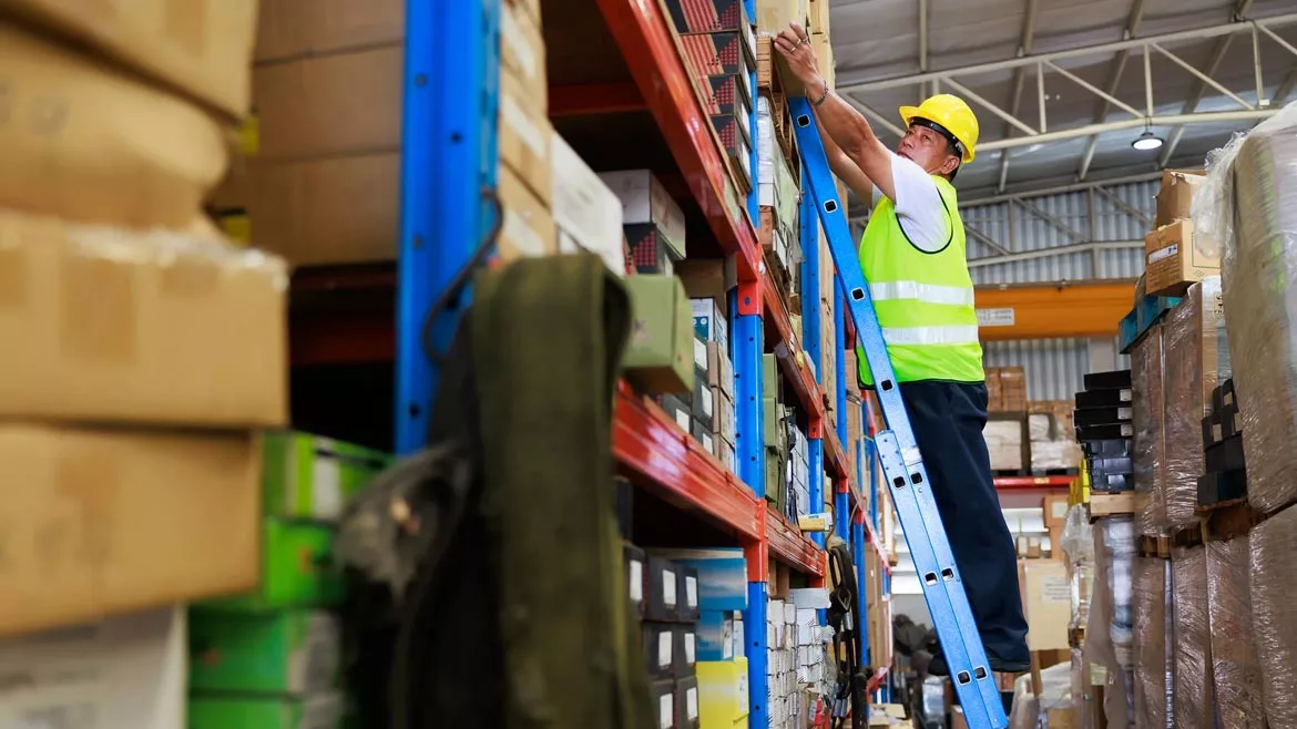 LADDER SAFETY AT WORK
