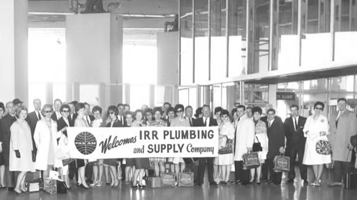 Irr Supply customer trip to Bermuda group photo in 1967