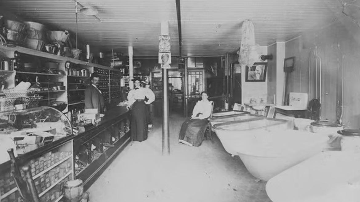 Black and white picture of the inside of the original Irr &Son