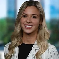 Sara Krupa 400x400px headshot