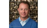 Aykroyd has extensive experience in domestic and international marketing, sales, distribution and operations.