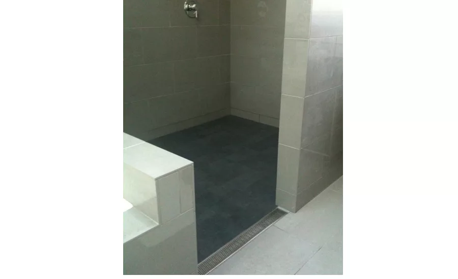 LUXE Linear Drains has announced its entire collection of commercial and residential linear and tile insert shower drains have earned cUPC certificate of listing from IAPMO .