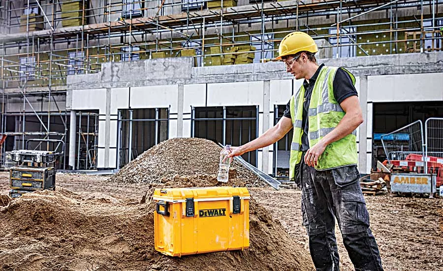DEWALT jobsite cooler