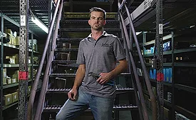 Ryan Gomiela
